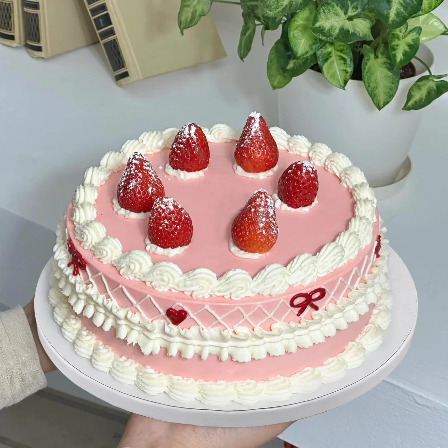 MOUYAT Vassoi Rotondi Ondulati per Torte 20,3 cm 12 mm Spessore Confezione da 12