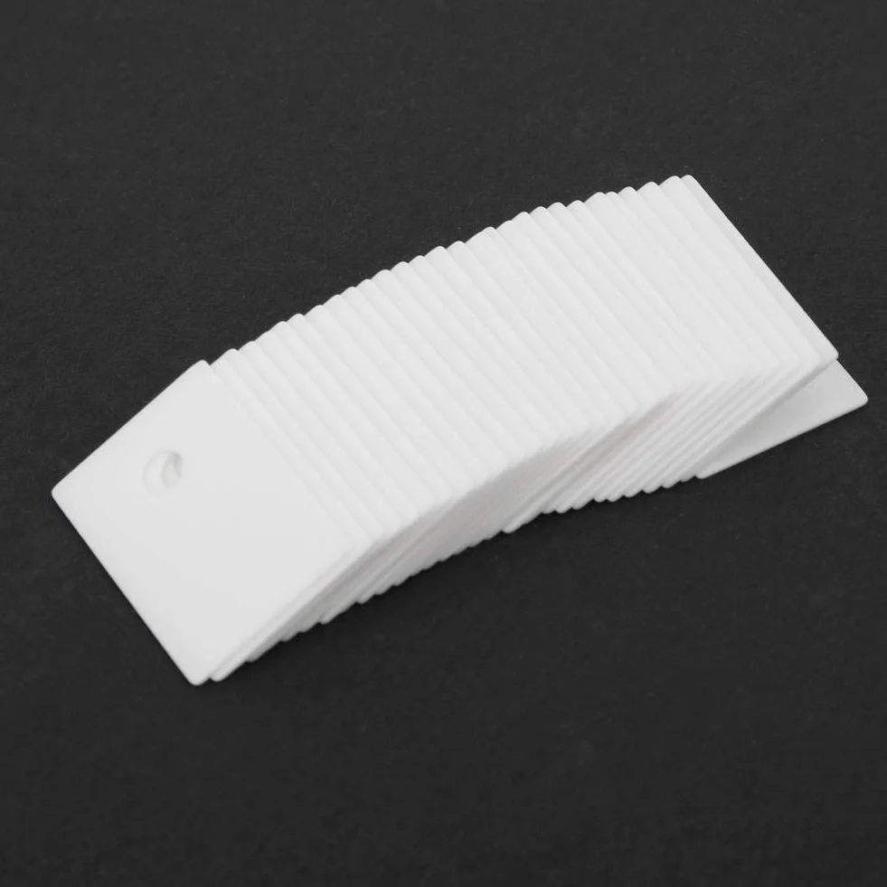 ViaGasaFamido Ceramica Isolante TO-220 per MOSFET e IGBT - 100 Pezzi con Alta Conducibilità Termica 20-25W/m.k, Foro 3.2mm, Dimensioni 14x20x1mm, Resistente 15KV